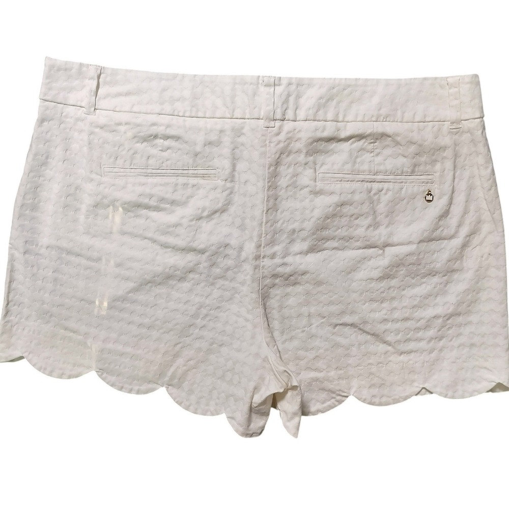 Crown & Ivy Shelby Scallop White Textured Shorts Womens 16 NEW
Preppy Coastal - Picture 4 of 8